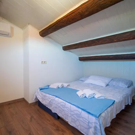 Ivka -apt-1 By Interhome