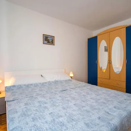 Apartman Ivka -apt-1 By Interhome